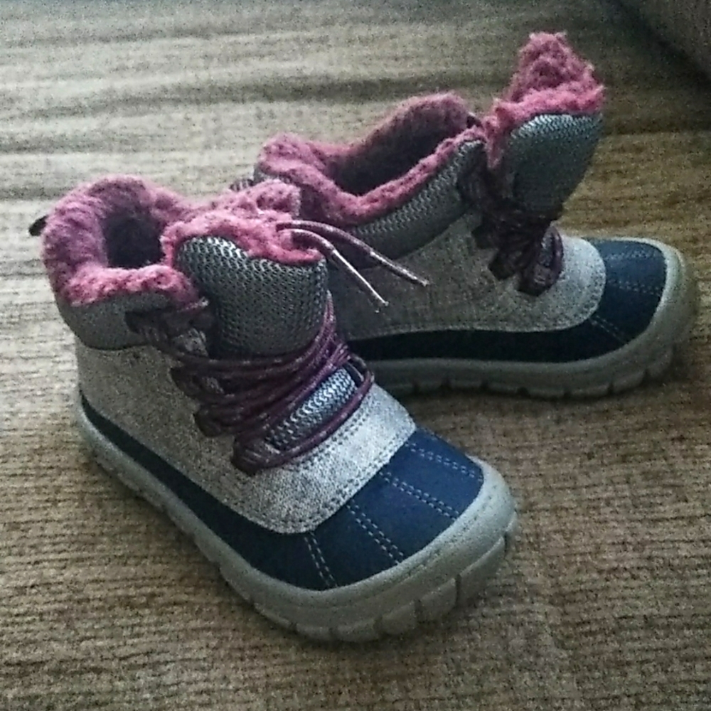 Shoe